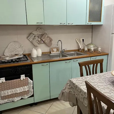 Maryrosy Apartment *